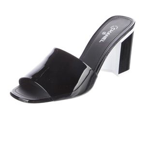 New Chanel Black & White Patent Sandals